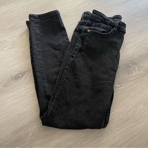 ZARA HIGH WAISTED SKINNY JEANS